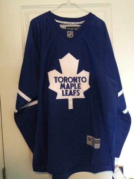 新品　NHL トロント　メイプルリーフス　ジャージ　Reebok