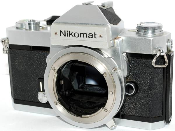 ☆希少品☆Nikon Nikomat FT2 シルバーボディ フィルムカメラ