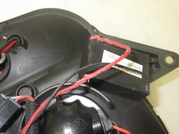 JB23Wジムニー用JUNYAN LED付プロジェクターヘッドライト中古品