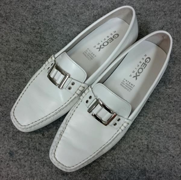 ◎GEOX!【ジェオックス ローファー 天然皮革 白 シューズ 37】