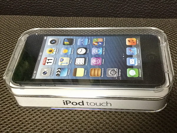 iPod touch 64GB 第5世代 ブラック＆ストレート 付属品未使用
