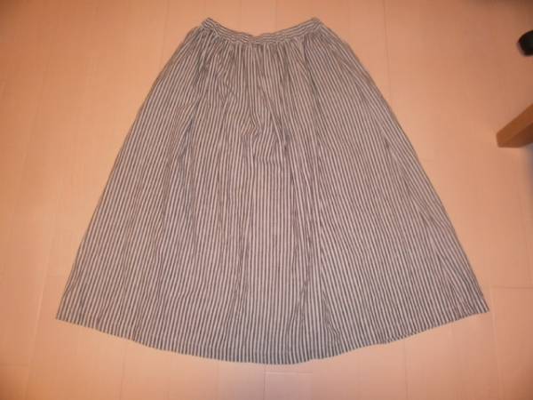 bisque by nestrobe ネストローブ　ストライプスカート