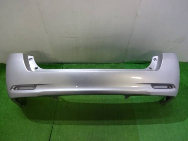 トヨタ カローラフィールダー NZE161G 純正リアバンパー J54