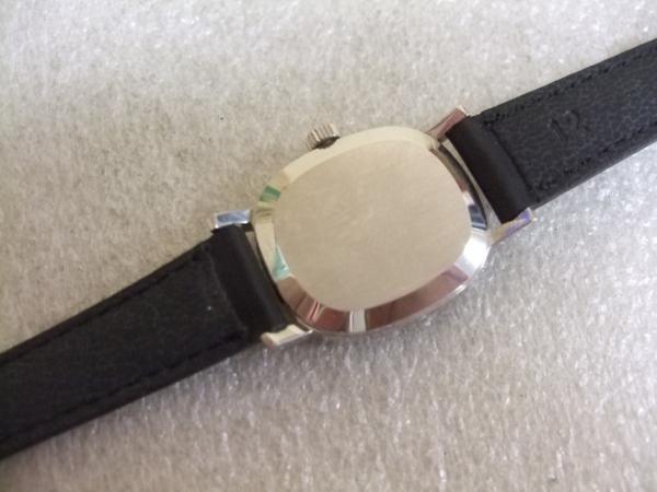 レトロオメガ女性用ジュネーブシンプル二針手巻動品　M642