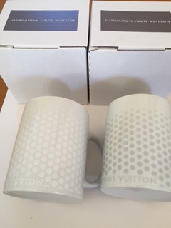 ルイヴィトン美術館限定マグカップ　ペア　新品