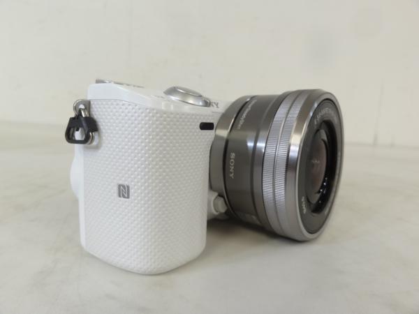 SONY ミラーレス一眼 αNEX-5T レンズキット ○ 410FA-1