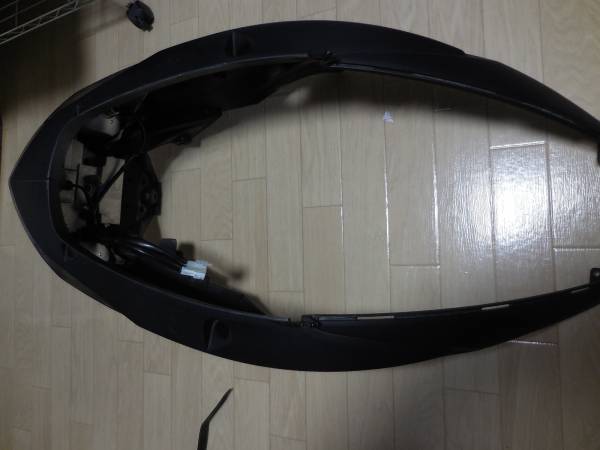 シグナスX　純正テールランプ　LED　クリアテール