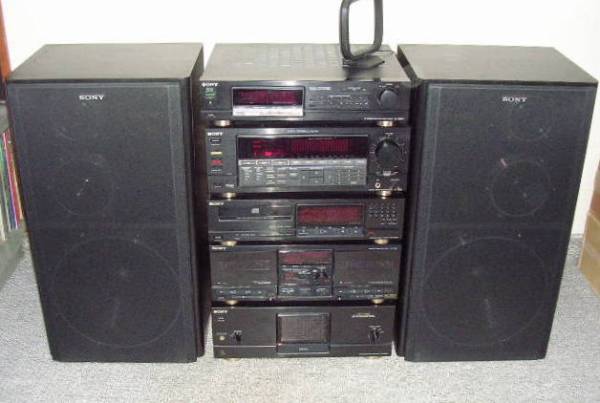 定番，お得 ソニー コンパクトステレオシステム リバティ LBT-V925他一式