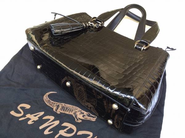 未使用品 ＪＲＡ 三宝 シャイニング クロコダイル ハンドバッグ