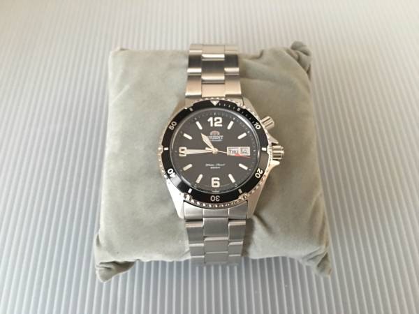 新同品　ORIENT 腕時計 自動巻 Mako ダイバーズウォッチ