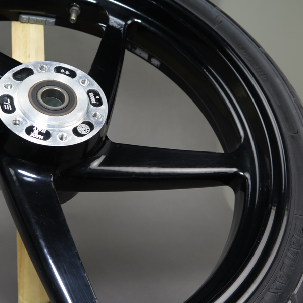 ☆アプリリア☆RS250☆リアホイール☆ アプリリア RS250 ZD4LD 純正フロントホイール！044 RS250 - 中古