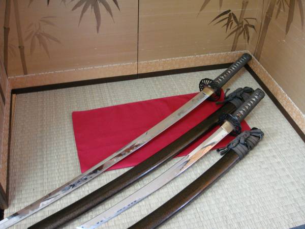 【模造刀／送料無料】★うぶだし　模造刀　二振セット★中古品