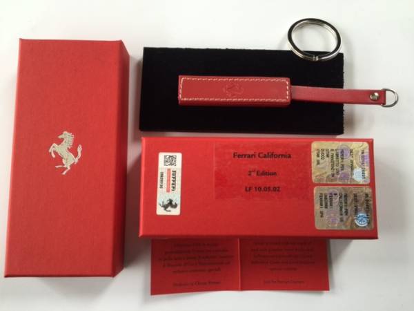 車 フェラーリ 非売品 USBメモリー 正規品 Ferrari