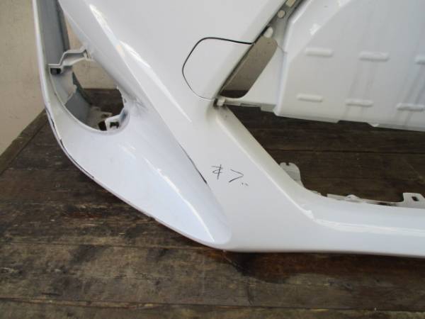 NHP10 アクア 後期 純正 フロントバンパー