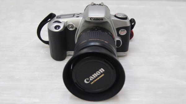 S ☆ Canon EOS Kiss EF 28-80mm 3.5-5.6 フィルムカメラ 極美品