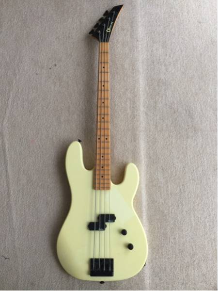◆RlNDA◆Charvel Precision Bass プレシジョン シャーベル PB