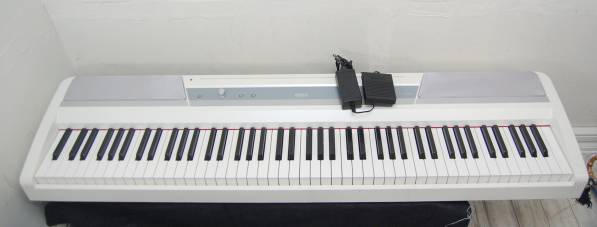 訳あり品…人気モデル✨KORG SP-170S 88鍵 電子ピアノ 純正ペダル付 電子ピアノ SP-170S KORG 88鍵 ペダル・脚・椅子付 公式通販 訳あり品