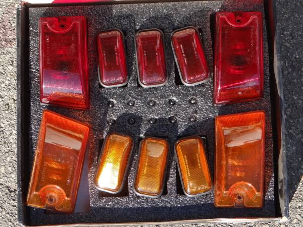 ハマーH2 ルーフマーカー 純正 取外し 美品 中古 ①
