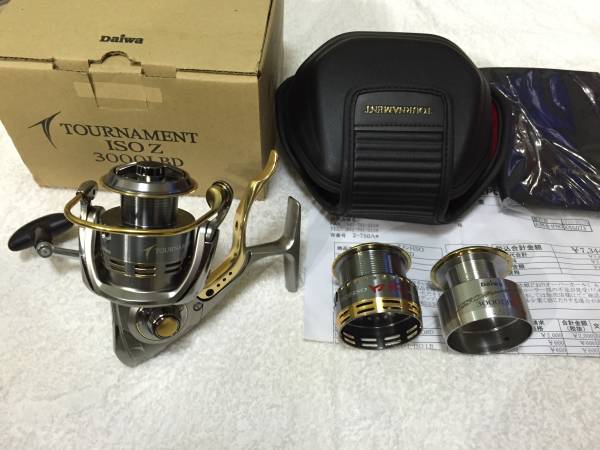 ダイワ06トーナメントISO Z3000LBDスプール2個付