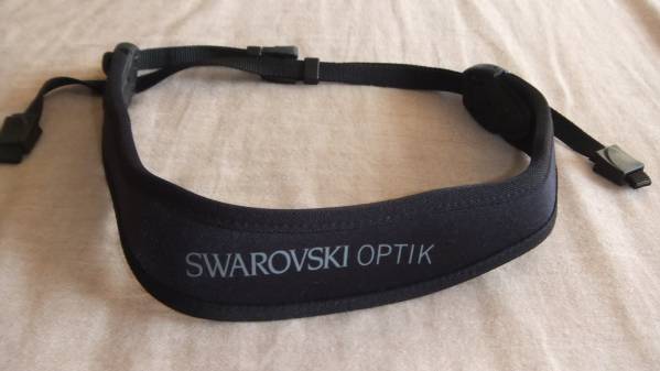 スワロフスキー 双眼鏡用ネックストラップ SWAROVSKI 未使用