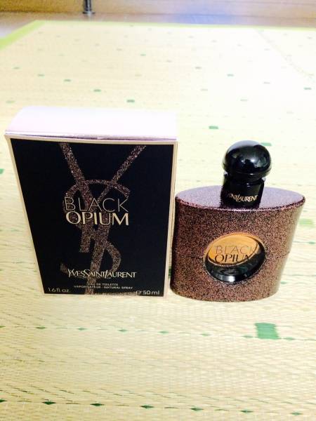 新品！イヴ・サンローラン ブラックOP オーデワレ50ml♪ SAINT LAURENT