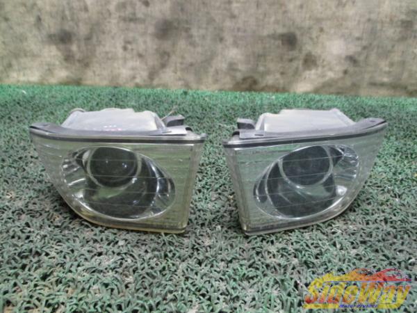 M_アルテッツァ(SXE10)フォグランプ左右【V12T】