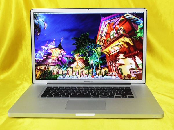 充放電回数9回♪ MacBook Pro 17inch Mid 2009 MC226J/A 110 1687 充