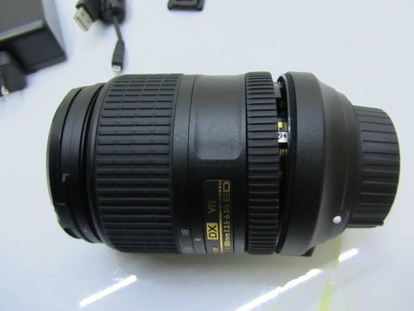動作ジャンク品！Nikon D7200 18-300 VR スーパーズームキット