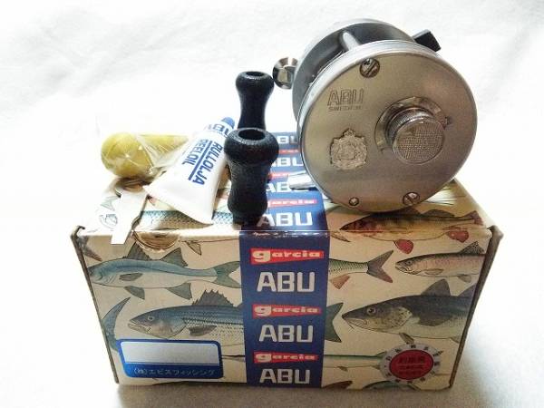 2500C ABU 公式通販 アンバサダー 84年 Abu Ambassadeur ブロンズ