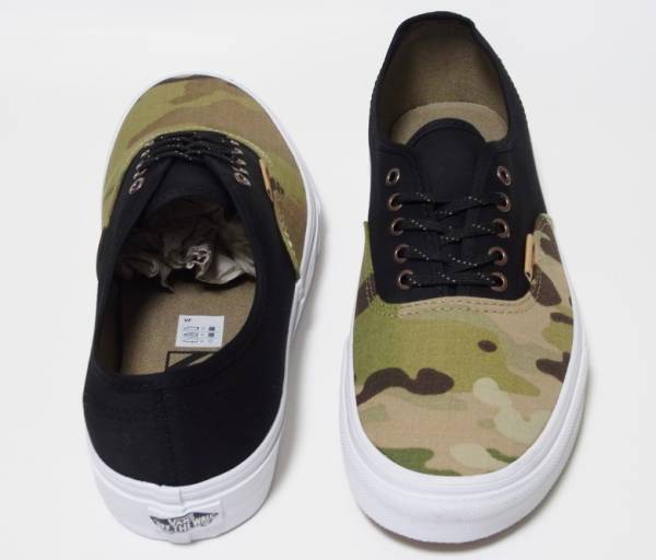 VANS バンズ オーセンティック 迷彩 マルチカモ 黒 25.5cm