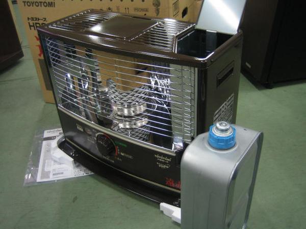 トヨトミ 石油 ストーブ トヨトミ 遠赤外線ポータブル石油ストーブ HRS-FD29C 新品 トヨトミ