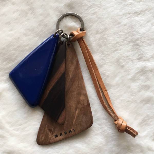 MARNI キーホルダー チャーム アクセサリ バッグ 財布