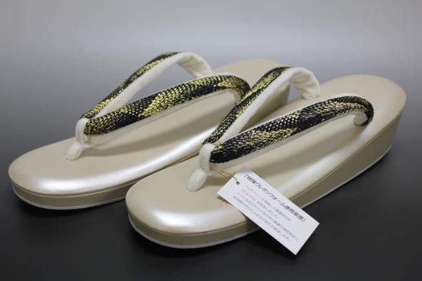 【京都きもの.com】紗織！ZULEN使用　組織地鼻緒高級草履 ＺL-2