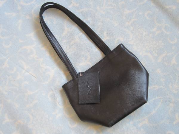 美品★マーガレット ハウエル★牛革 レザー バッグ★肩掛け可