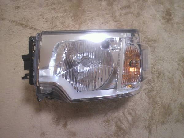 U71V クリッパー 左ヘッドランプ 中古 W0688 クリッパー U71V