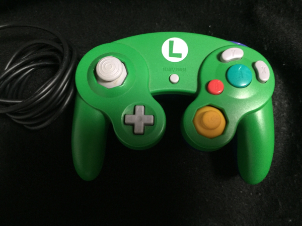 ゲームキューブ コントローラー クラブニンテンドー ルイージ