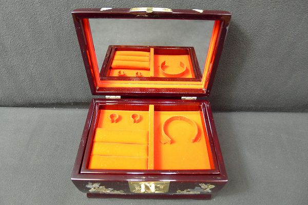 螺鈿 小物入れ 会津塗 螺鈿細工 小物入れ Mother-of-pearl inlay