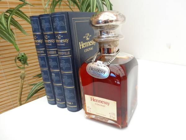 ヘネシー コニャック Hennessy シルバートップ ブック型 Yahoo 