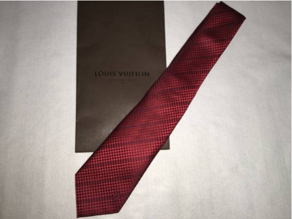 国内正規品☆美品☆【VITTON/ヴィトン】シルク ネクタイ レッド 【公式