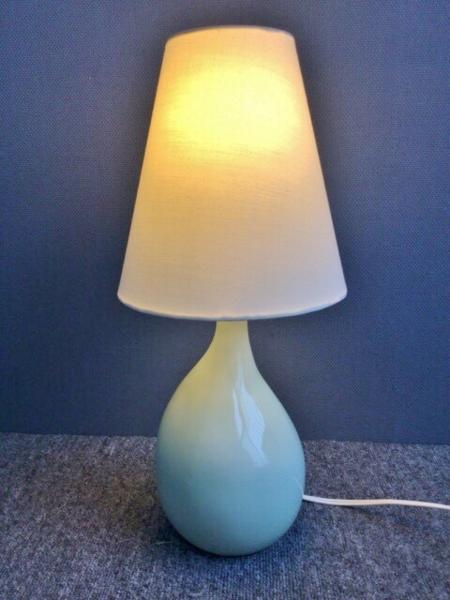 IDEE イデー AIL VASE LAMP アイユベースランプ ペールグリーン(IDEE 