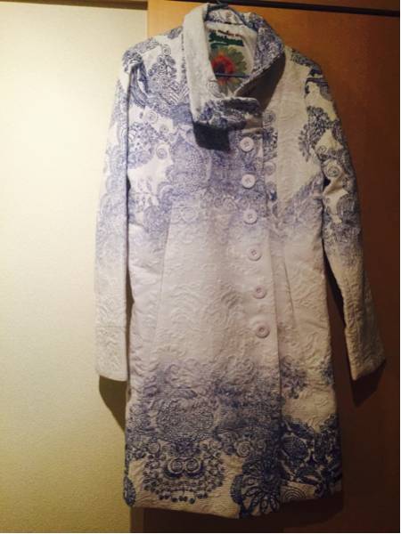 Desigual 春用コート
