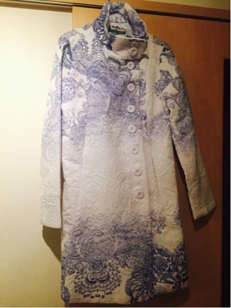 Desigual 春用コート