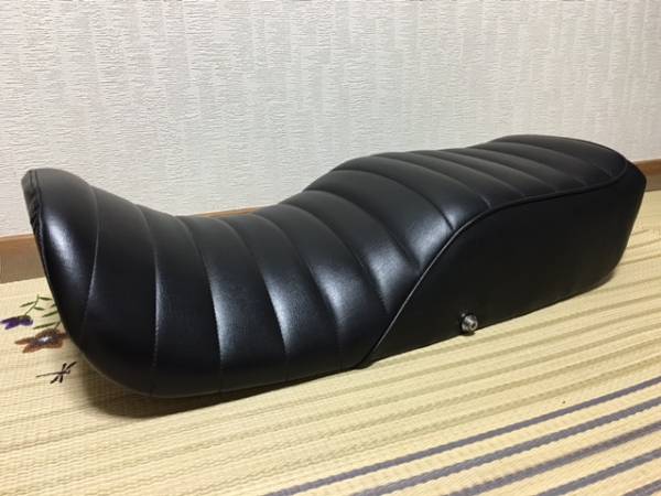CB750F タックロールシート ホンダ用 パーツ 【公式通販】