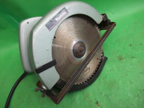 マキタ 電気マルノコ SS2001A 216mm 【公式通販】