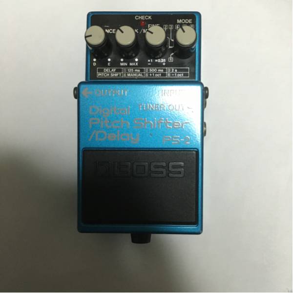 boss ps-2 digital pitch shifter/delay 最近まで使っていたもです