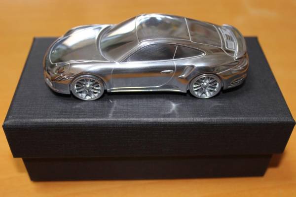 非売品・新品　ポルシェ（Porsche） 新型911ターボ　メタルカー