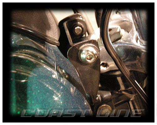 N008628タンクアップマウントキット2インチ/97年～FXDダイナ用