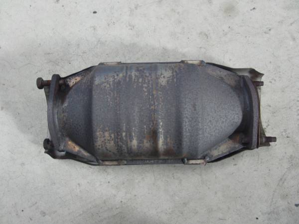 S15ターボ用触媒 S15シルビアターボ用純正触媒 自動車メーカー別 パーツ 【公式通販】