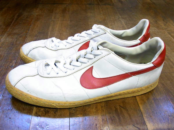 ●ナイキ 80s ビンテージ ブレザー ブルイン 白赤 US17