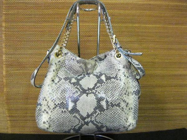 MICHAEL KORS(マイケルコース) ⁄ パイソン柄⁄ショルダーバッグ